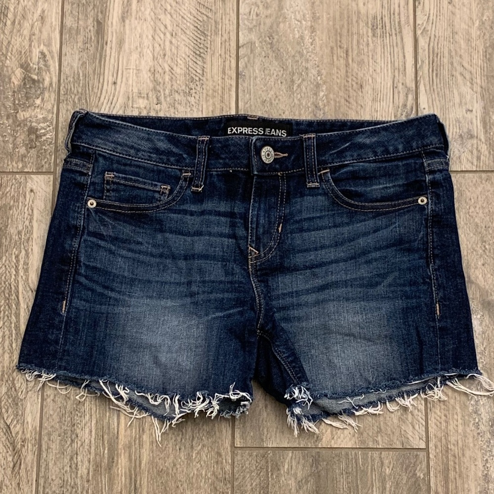 Express Size 4 Shorts